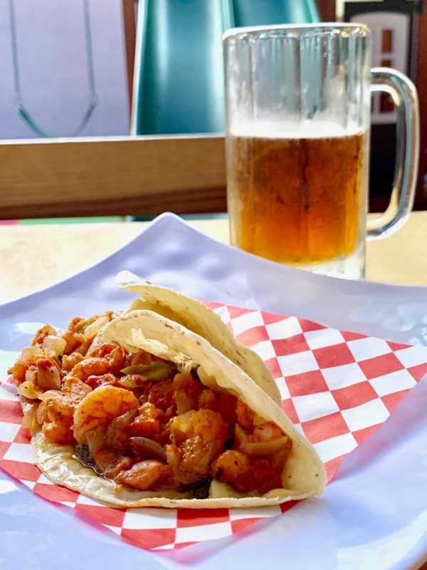 Fish Taco.Santo Pescado restaurante